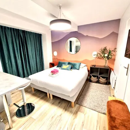 Rent A - Kremlin شقة